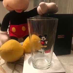 Kith X Disney 1950s Mickey Mouse and Kith